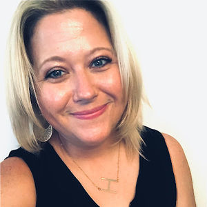 Meet your Posher, Holly